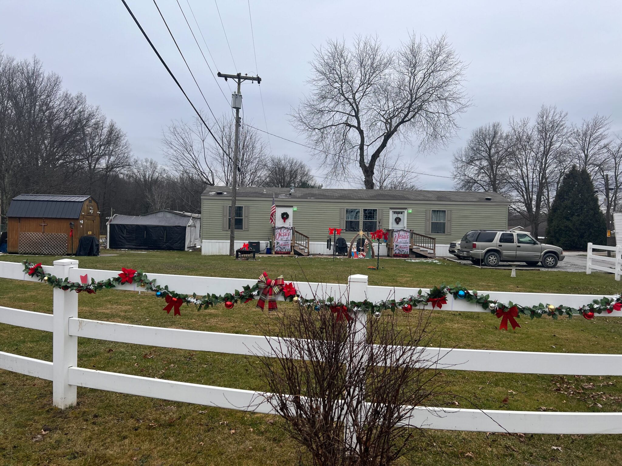 Deer Run Mobile Home Park in Ohio with well-maintained mobile homes and scenic surroundings