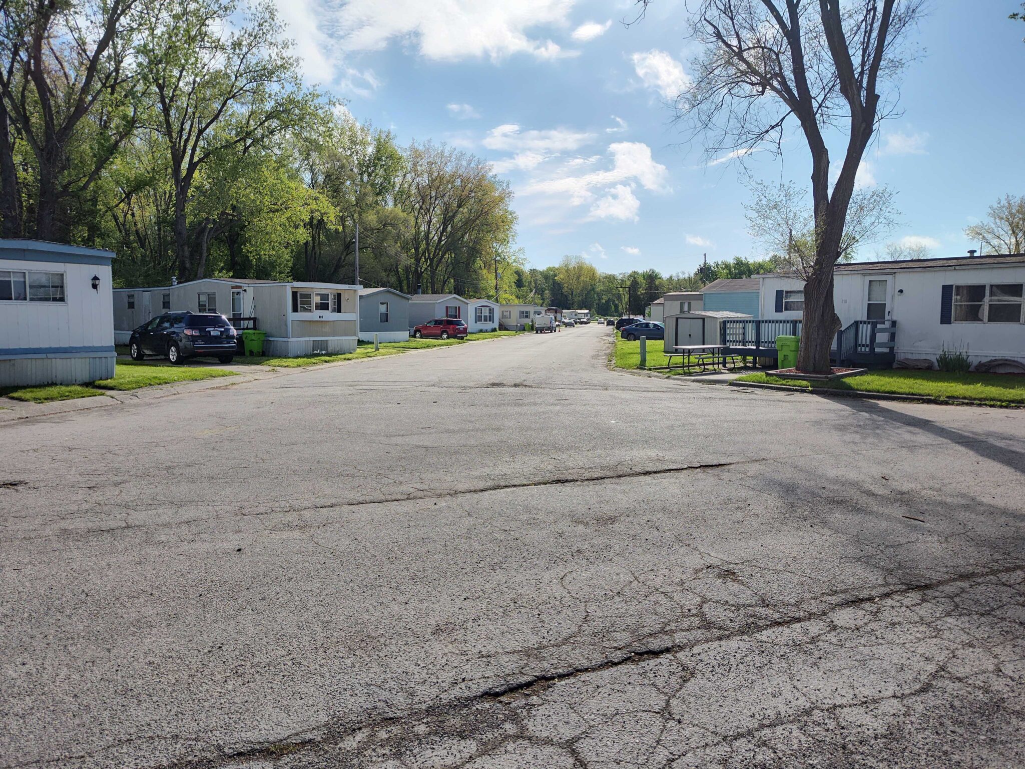 Saginaw Mobile Home Park in Michigan with well-maintained homes.