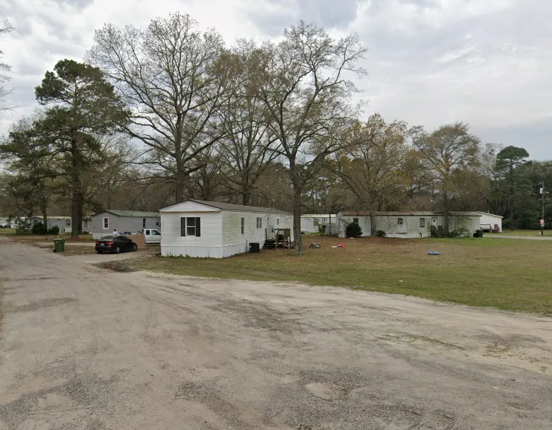 double wide mobile homes, FamilyFriendly Homes at Florence Mobile Home Park, trailer home for sale, Kenosha WI, manufactured