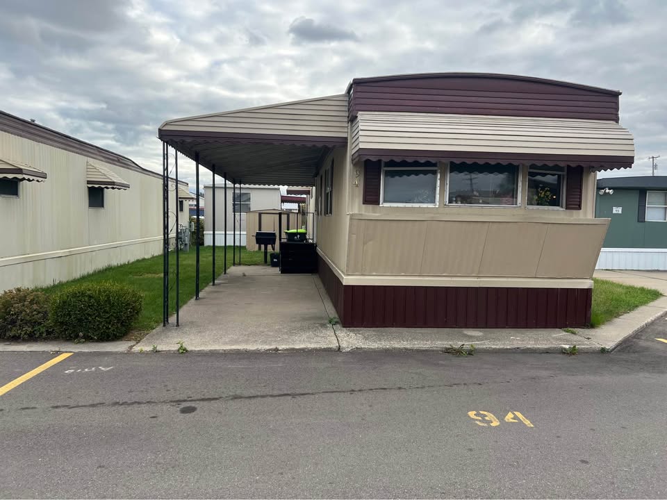 2 BE / 1 BA Home for Sale | Lot #94