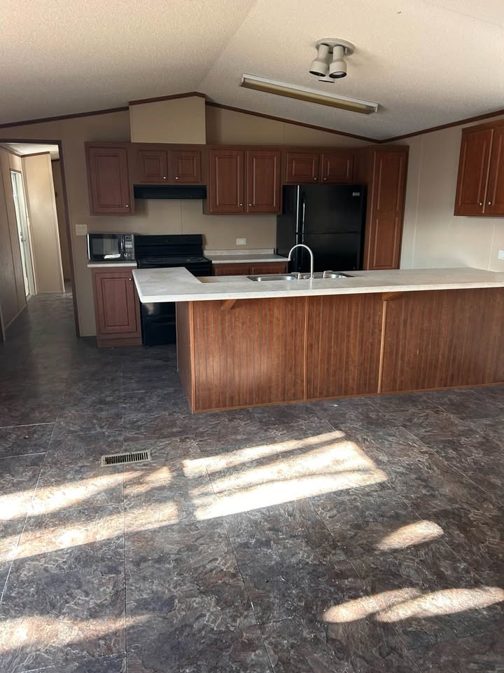 594558778_25214445558205158_770331712968461505_n