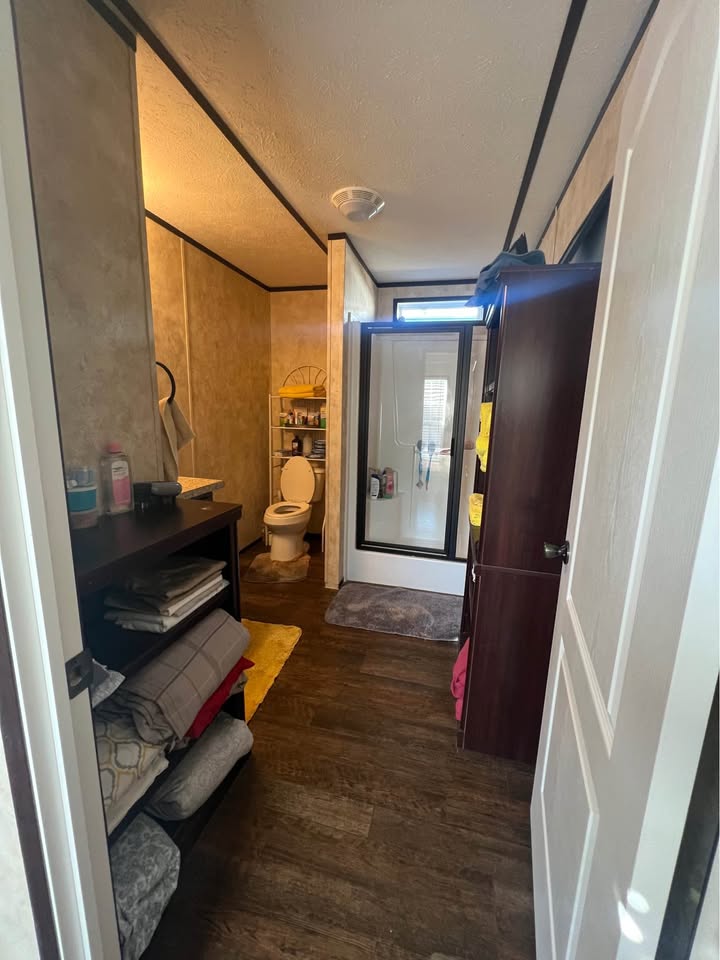 612404300_1588782202573667_2961458771796198256_n