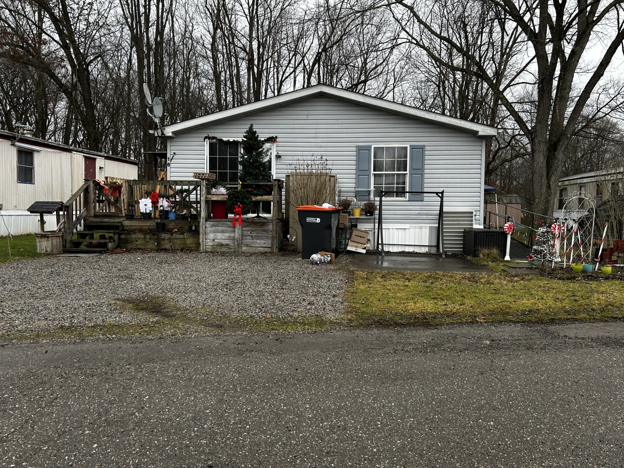 twin oaks Mobile Village offering mobile homes in Lisbon OH