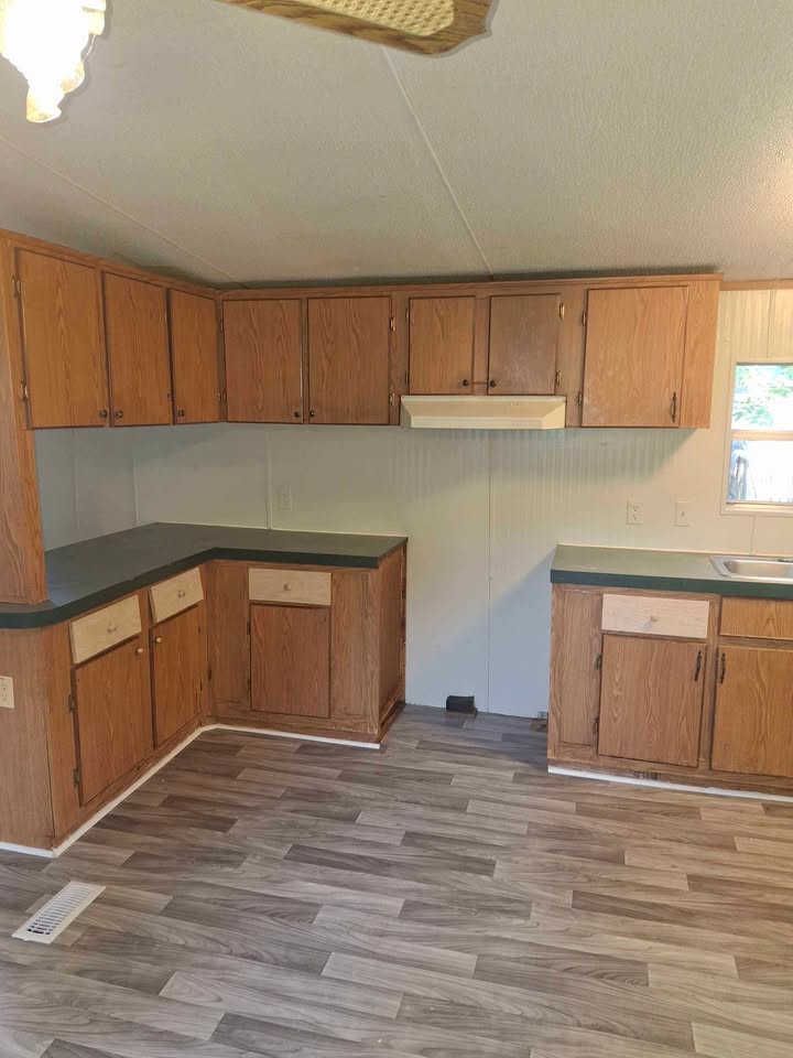 729275118_1646338706433106_8448984989766083657_n 3 BE/2 BA Home for Sale | Lot #13E