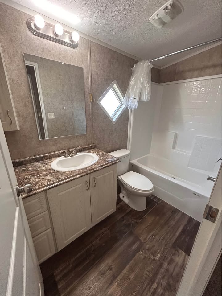 739868404_27405193732463652_7274345165124163550_n 3 BE/2 BA Home for Rent | Lot #98