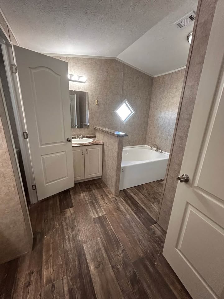 740259617_27405193495797009_6230077915127393440_n 3 BE/2 BA Home for Rent | Lot #98