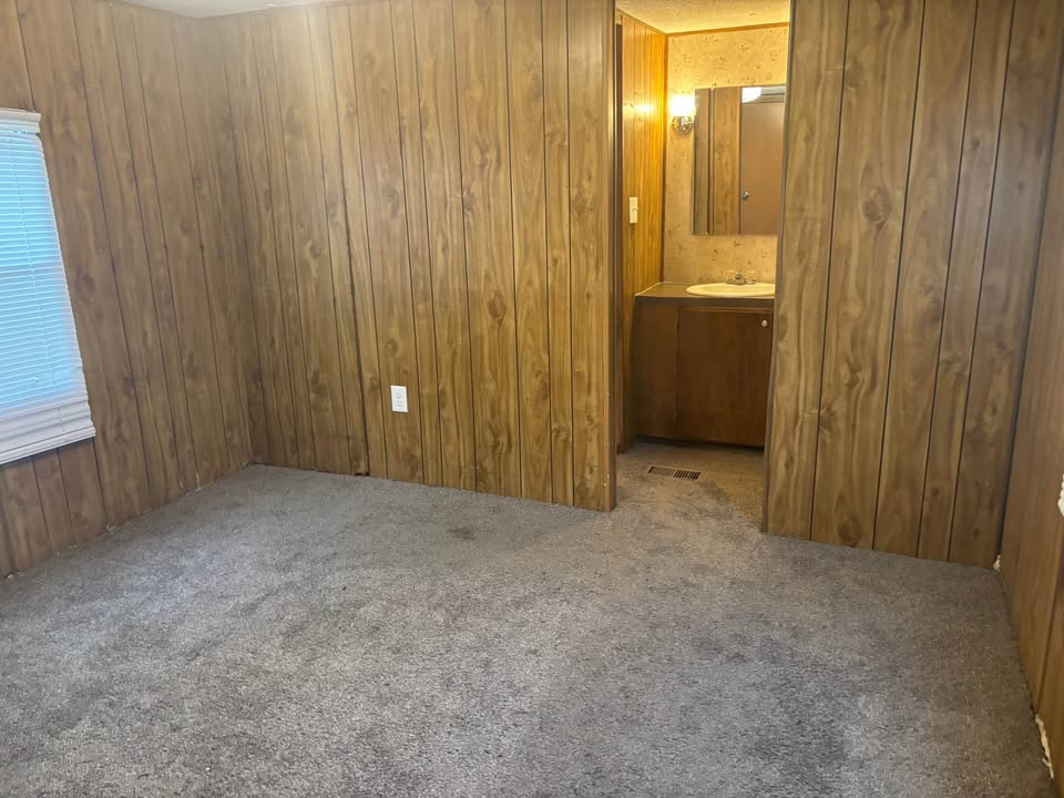 960