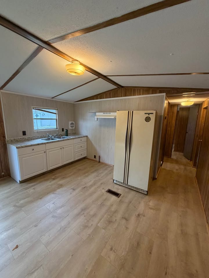 781525912_3929104267232656_8955978264483493501_n 2 BE/1 BA Home for Sale | Lot #37