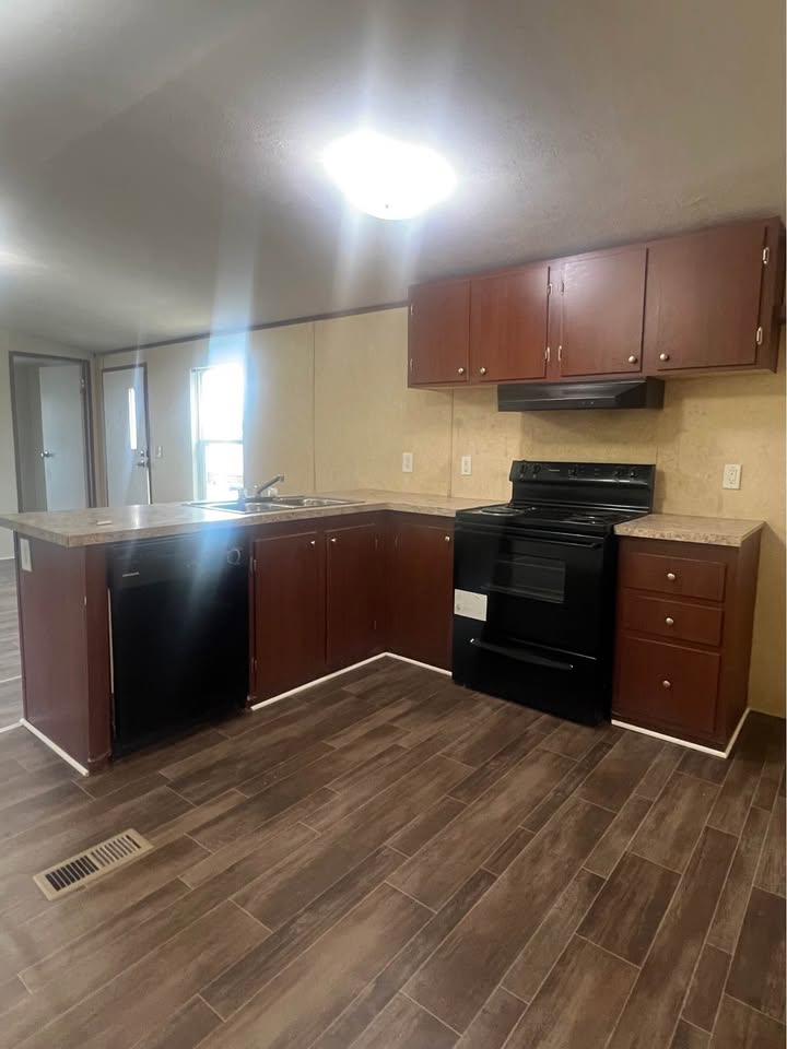 787406156_1782712299847322_6692017791286853527_n 2 BE/1 BA Home for Sale | Lot #51