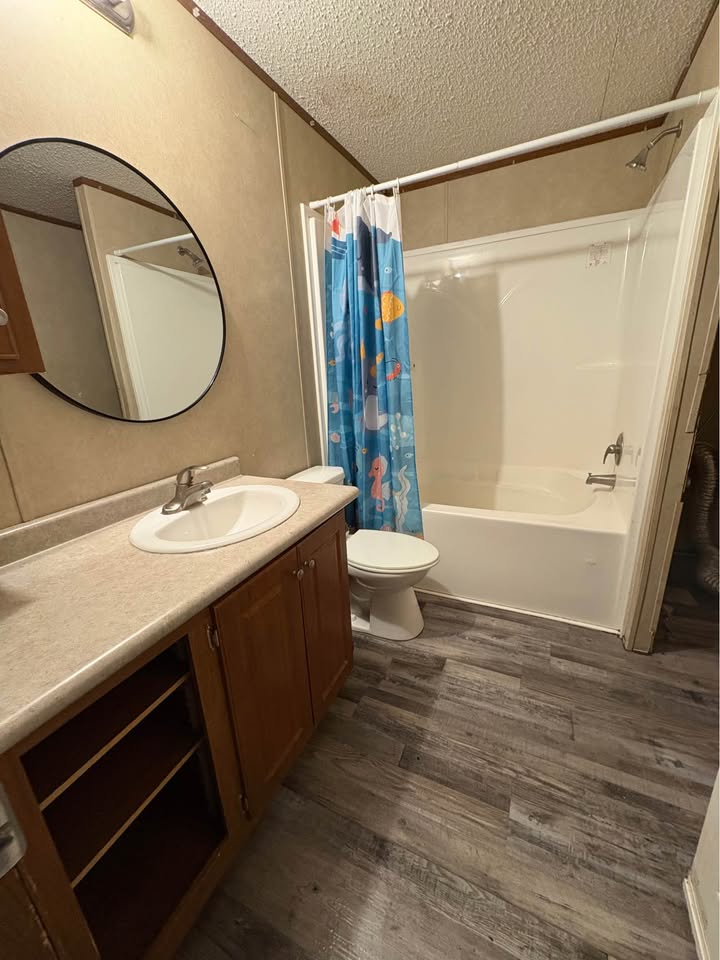 819682519_29646731668250478_4998225479533512964_n 2 BE/1 BA, 2 RENTAL UNITS AVAILABLE | Lot #6 and 15